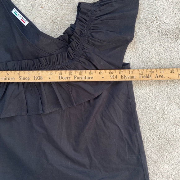 Black Ruffled Women's Top - Picture 9 of 10